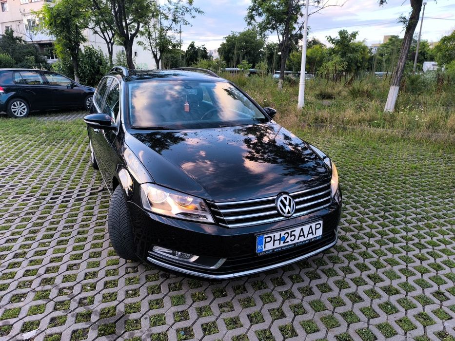 VOLKSWAGEN Passat 2011