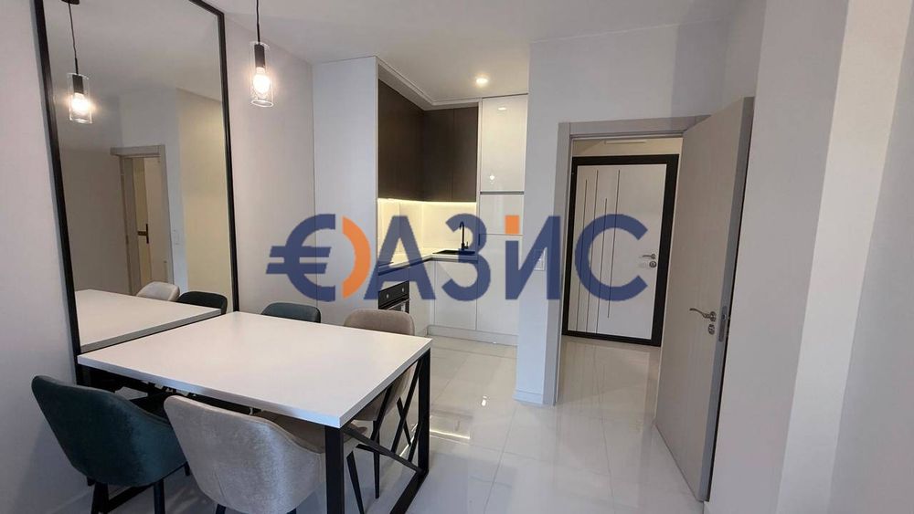 Продава се Двустаен апартамент в к.к. Слънчев бряг - 60 кв.м за 1917 €/кв.м - Снимка #9