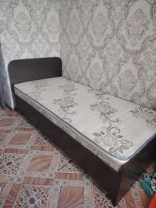 Кровать односпалка