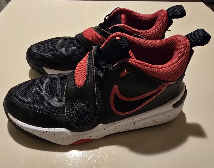 Маратонки Nike 39