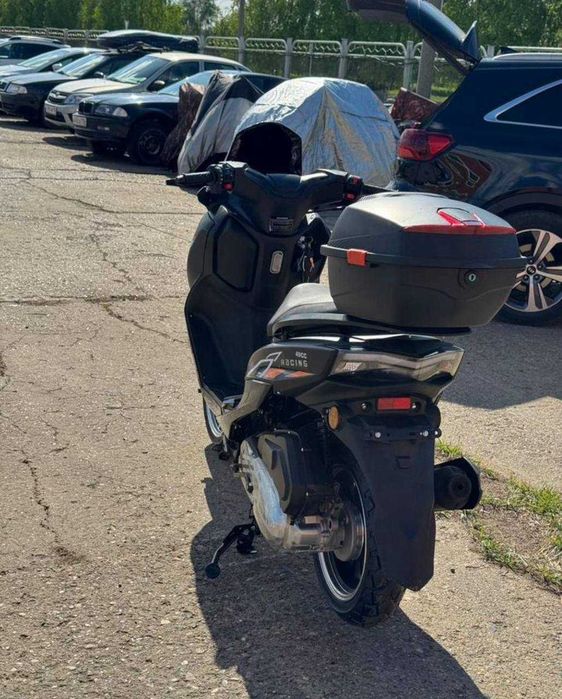 скутер Maxi Sport 150cc карбюратор