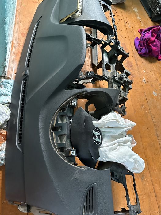 Хундай элантра Торпеда панель запчас