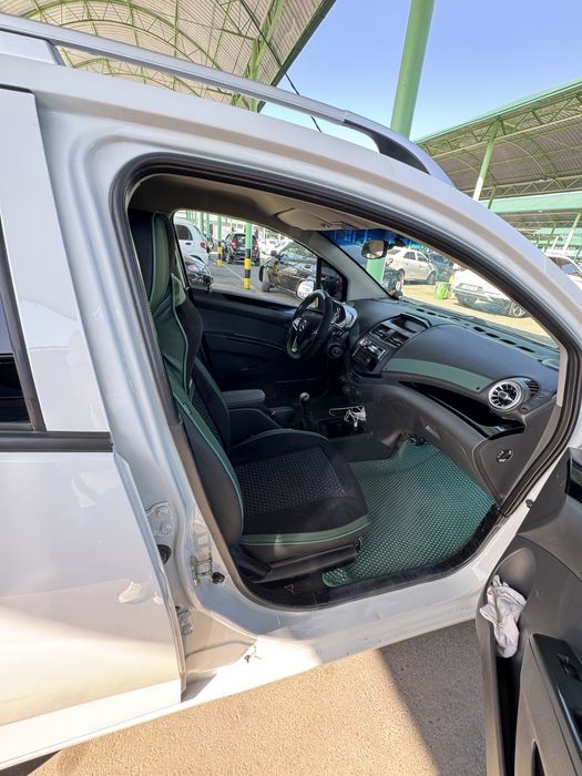 Спарк срочна сотилади 2018/2019-йил 137.000про мошина ало холатта