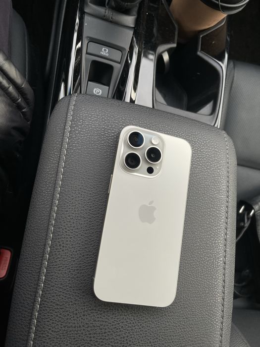 iphone 15 pro 256 silver grey