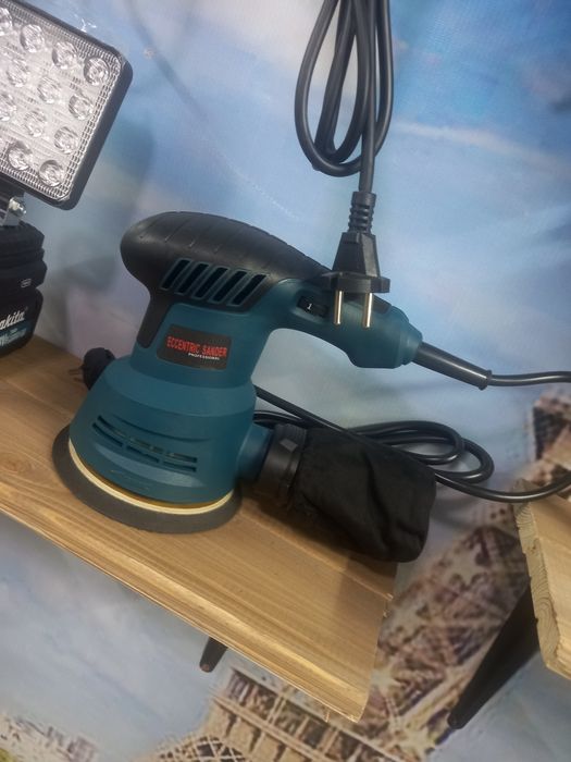 Пила по дереву. 185мм 125мм