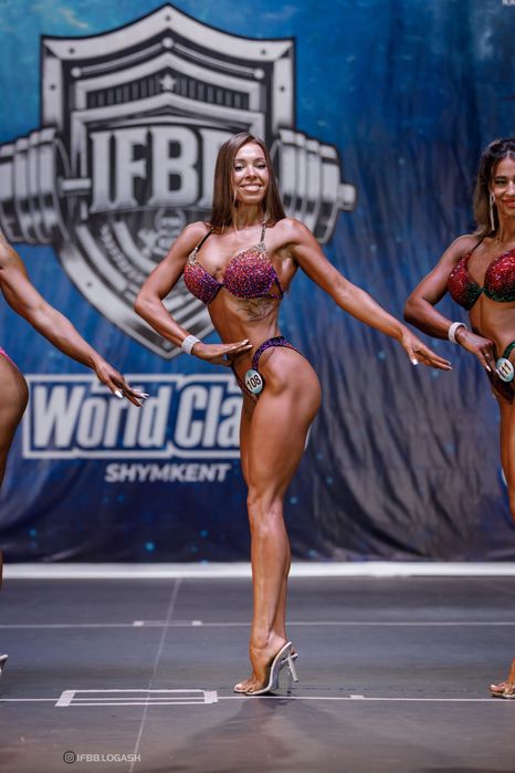 Купальник для фитнес бикини