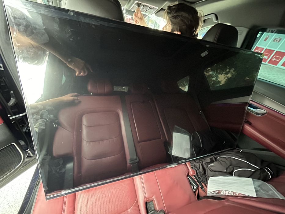 Samsung телевизор новый почти