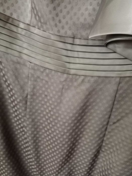 Продам новое вечернее платье