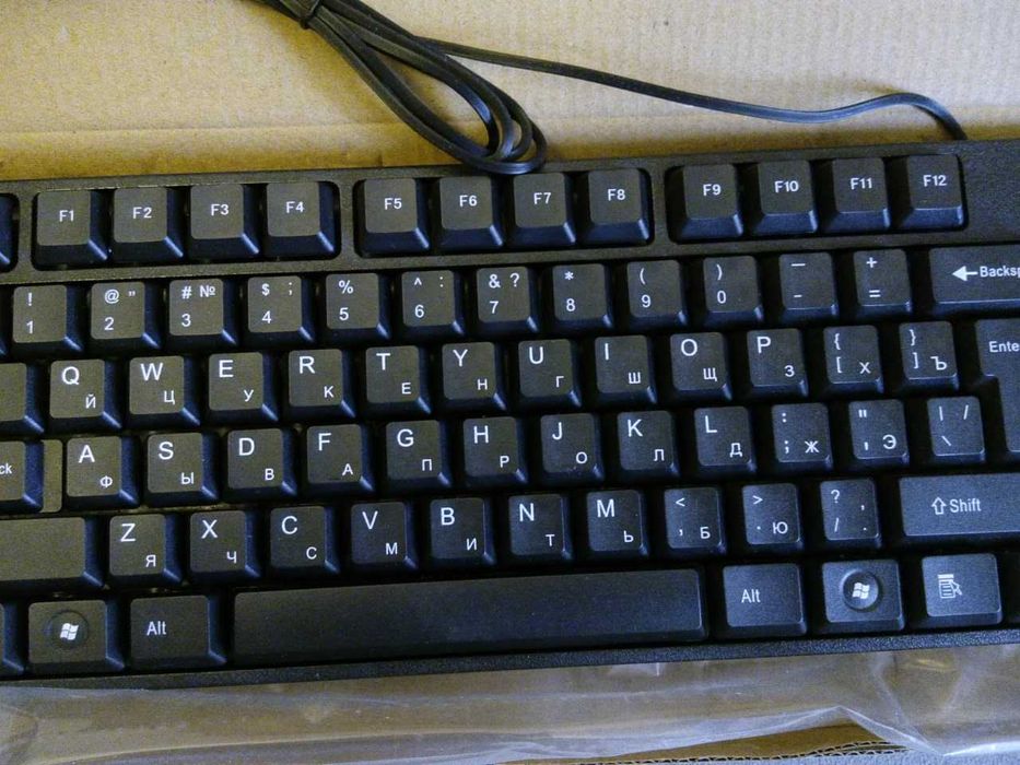Клавиатура проводная USB 2.0,новая.