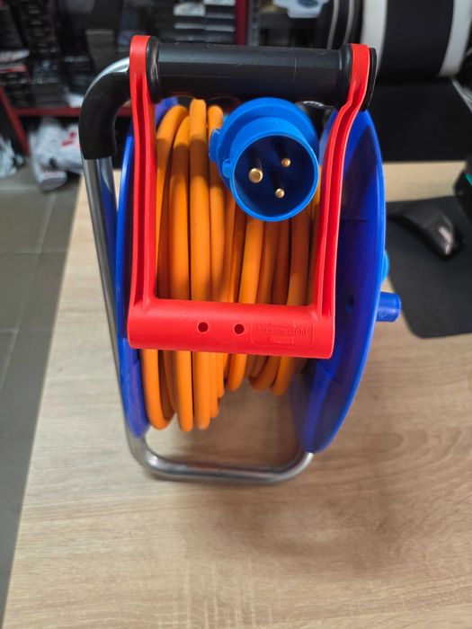 Prelungitor tambur IP44, Brennenstuhl, 25m sau 50m
