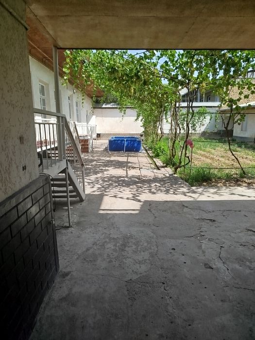 Sabzavot mahallasida xo'vli sotiladi