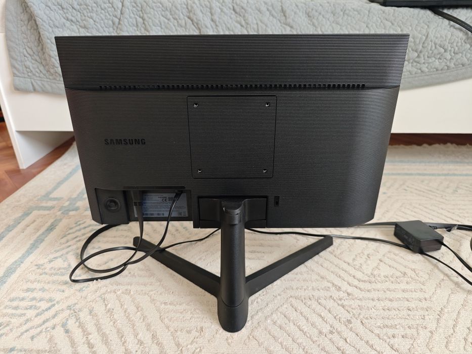 Продам монитор Samsung