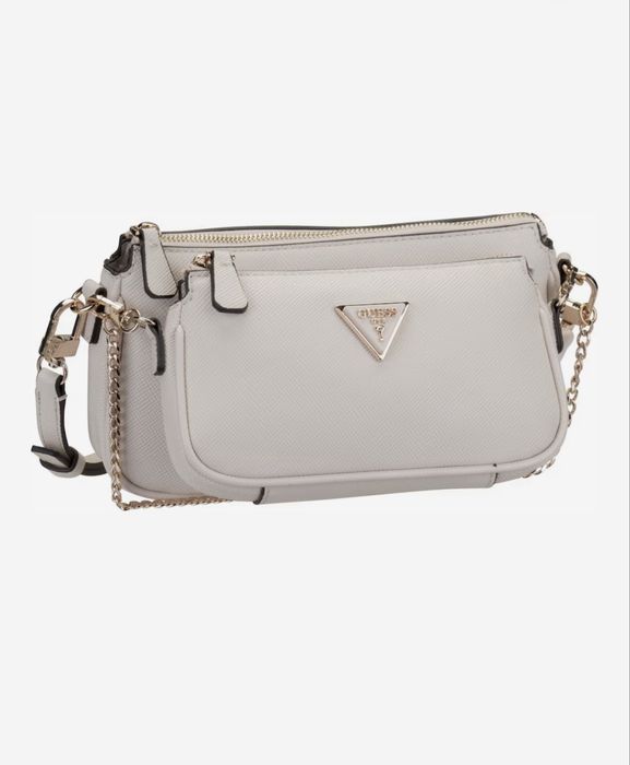Чанта Guess.