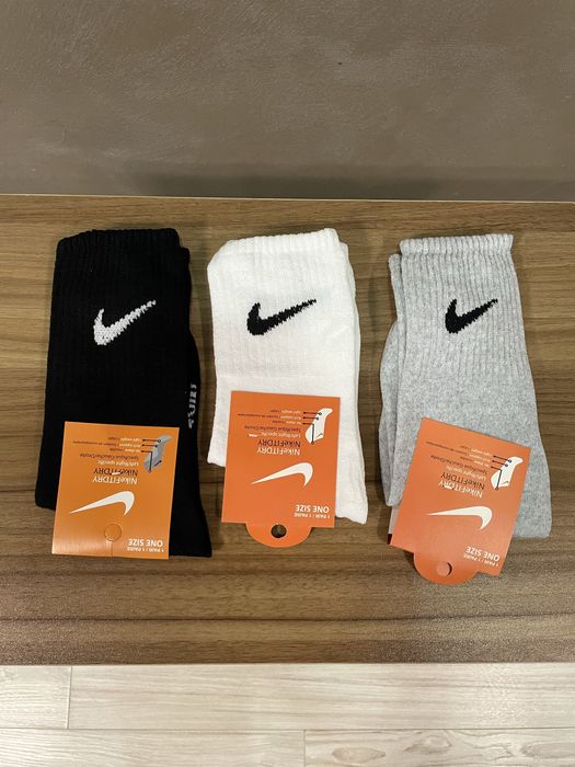 Чорапи Nike.