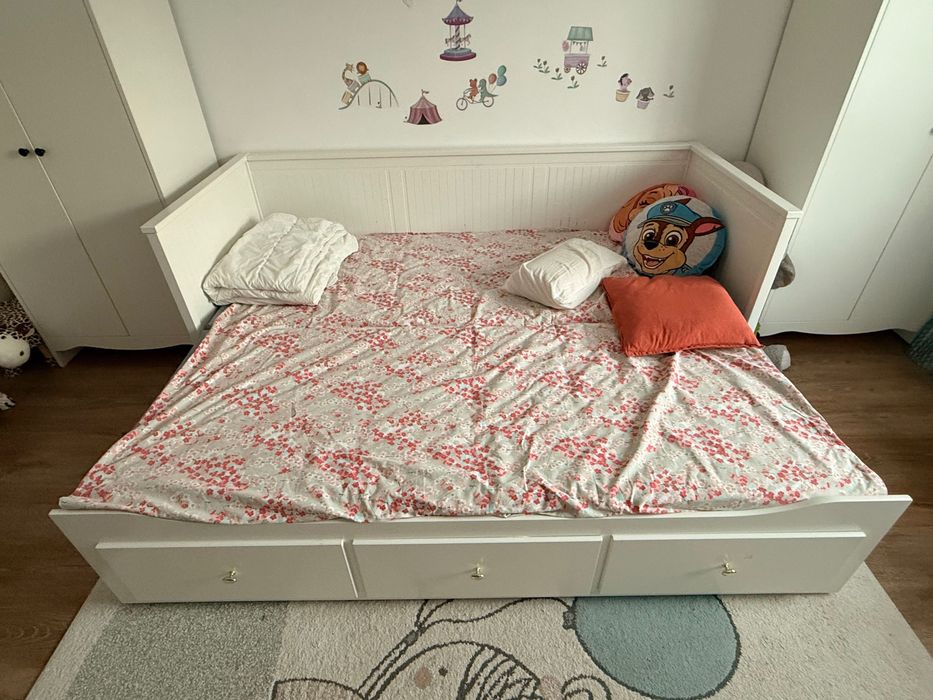 Hemnes divan IKEA (pat canapea)