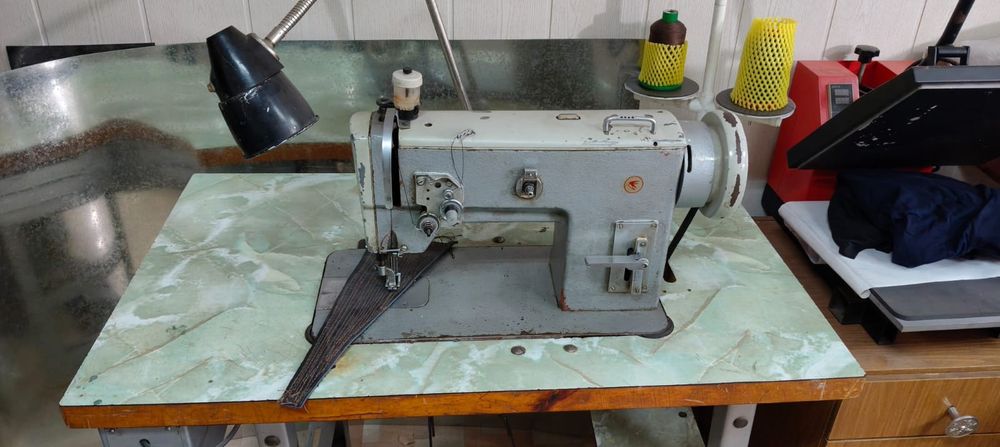 Швейная машинка 3823