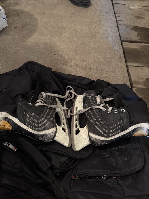 Продам хоккейную форму