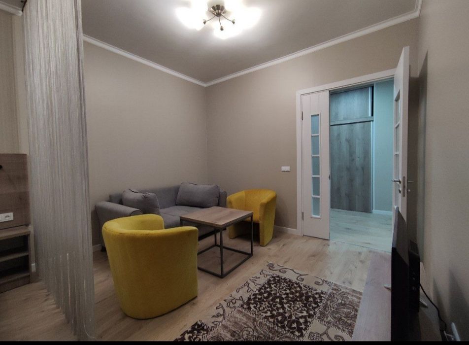 В Алмазарском р.Алмазар Сити продается 1 комнатная квартира