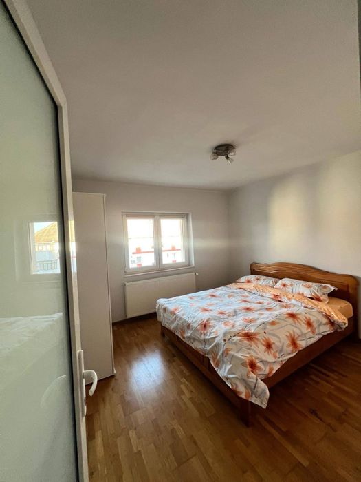 Apartament cu 4 camere