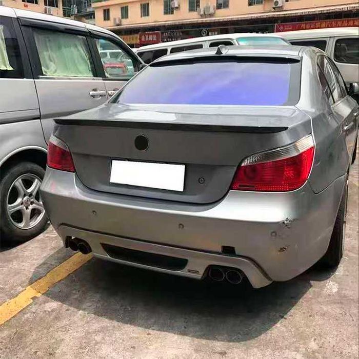 P Style спойлер за BMW E60