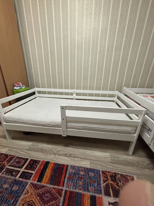Детский кровать