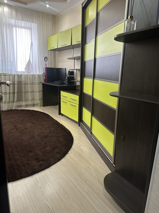 Шкаф для одежды и обуви