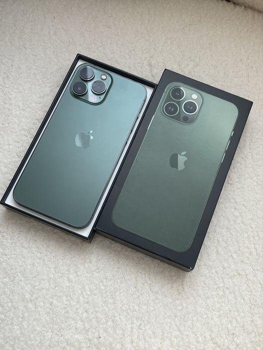 Продаю Айфон 13 pro MAX