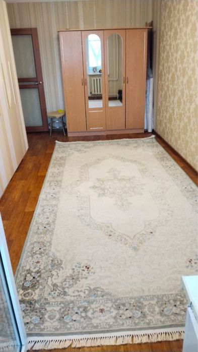 Продается спальный шкаф