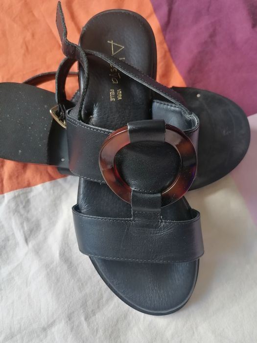 Sandale piele mărimea 35