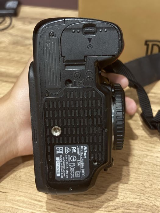 Полнокадровая камера Nikon D610 body