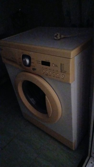 Стиральная машина лг