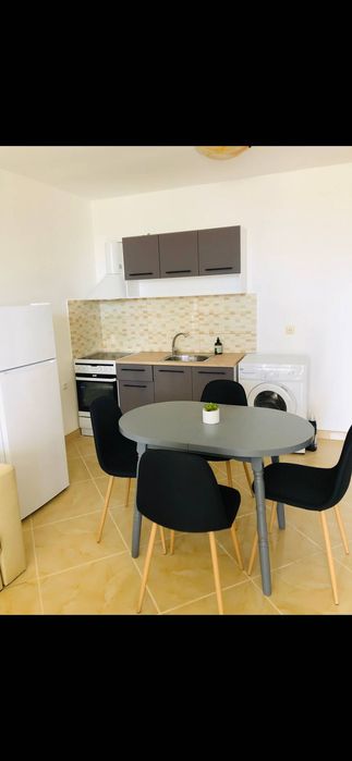 Дава се под наем Двустаен апартамент в Свети Влас - 66 кв.м за 2550 € - Снимка #3