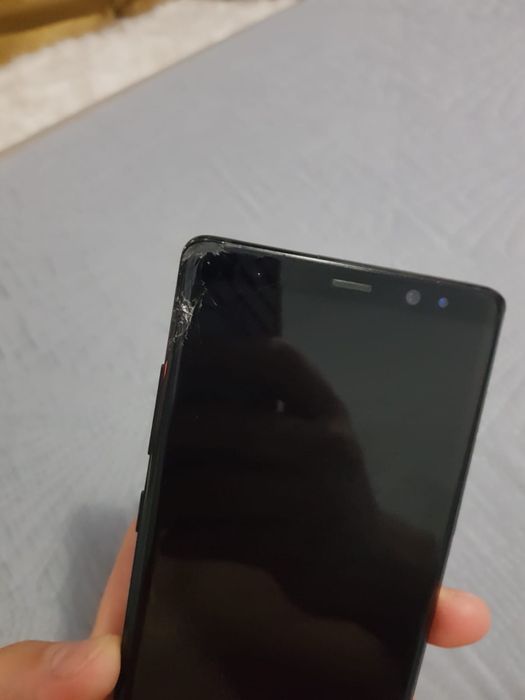 Vând Samsung Note 8