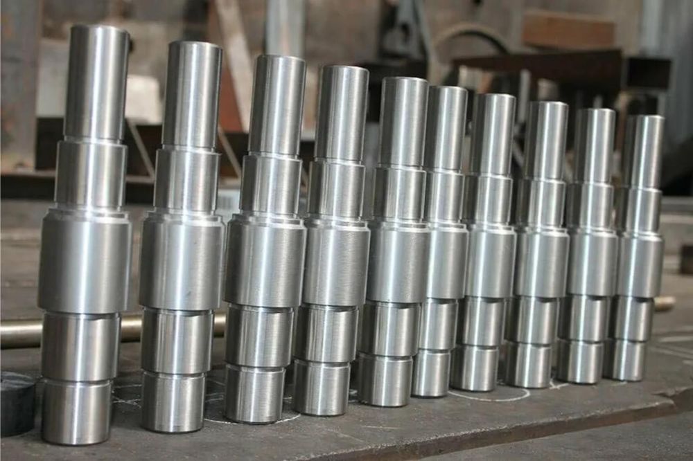 Токарные фрезные работы .