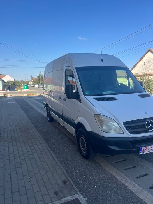 Mercedes Sprinter 215