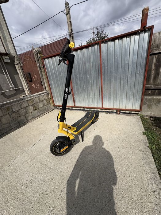 Trotineta electrica xiaomi ultra 6