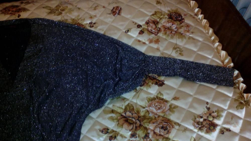 Дамска блуза лъскава - 8 лв