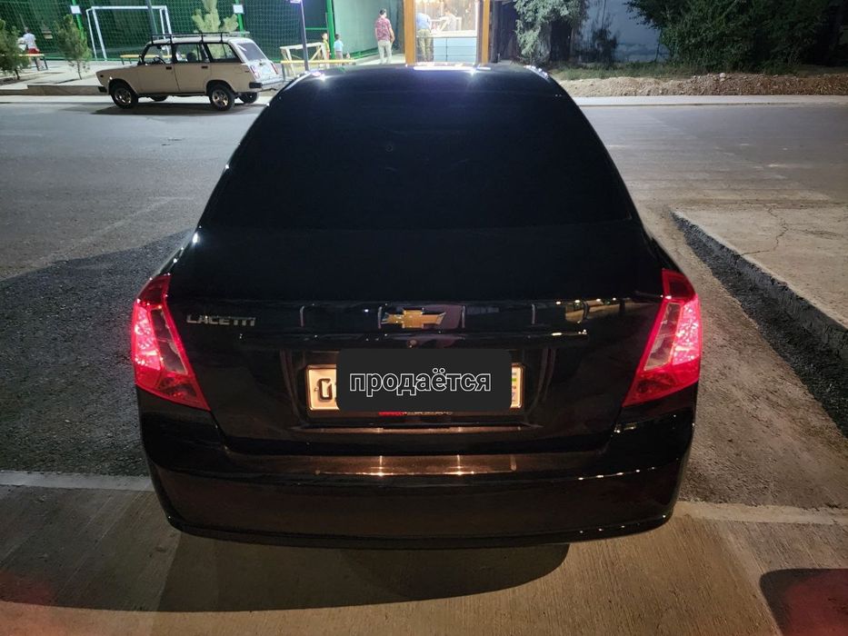 Продаю срочно Gentra 3 Позиция Elegant