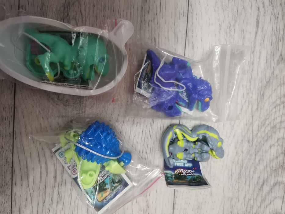 Киндер джой парк юрского периода 2024