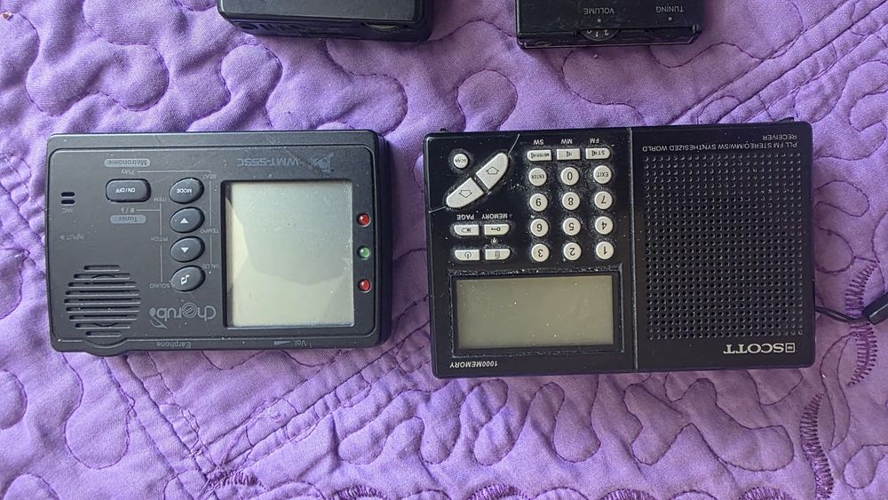 Radiouri Sony, Diverse modele