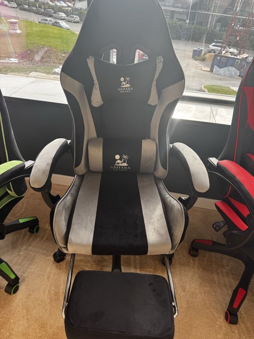 Scaune noi !culori diferite catifea sau piele ecologica