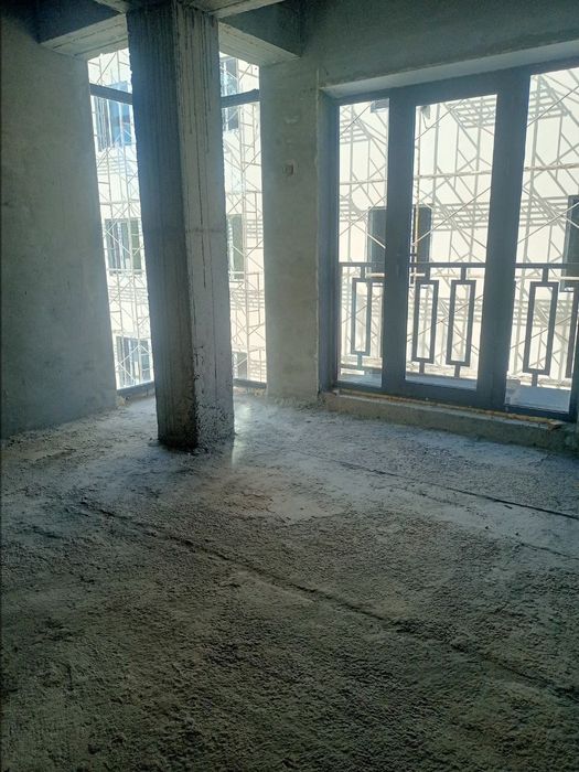 Янги куриб битказилган гиштли чиройли сифатли дом