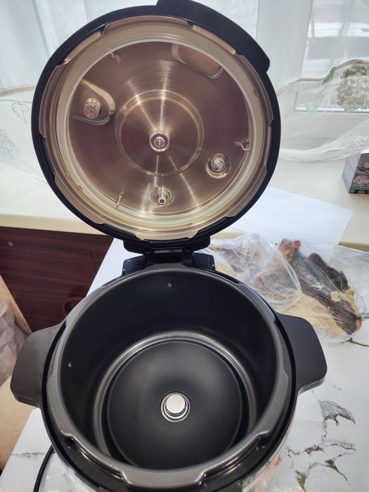 Мультиварка Тефаль Новая