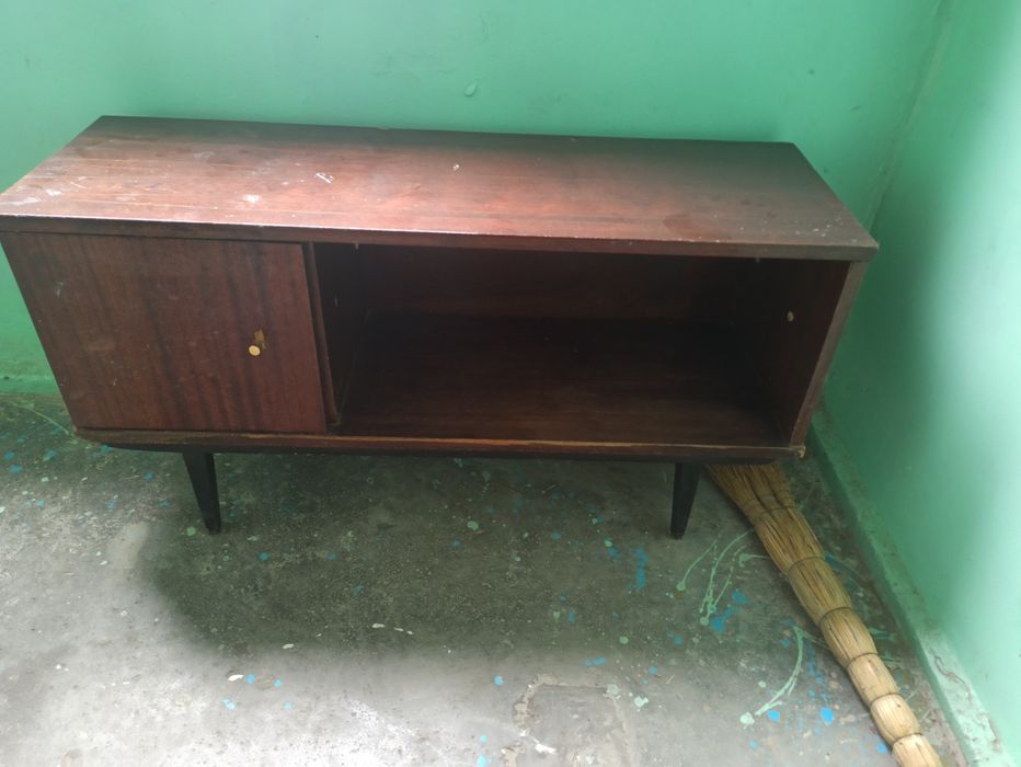 Подставка для зеркала