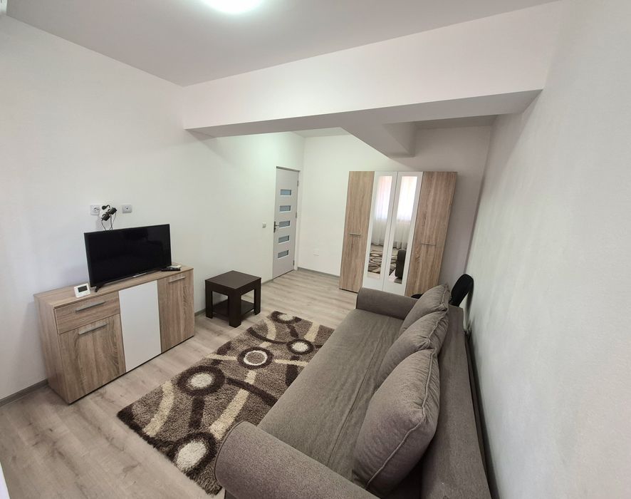 Garsoniera de inchiriat