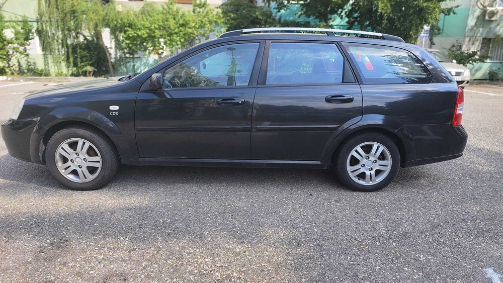 Masina se afla intro stare buna ,acte la zi