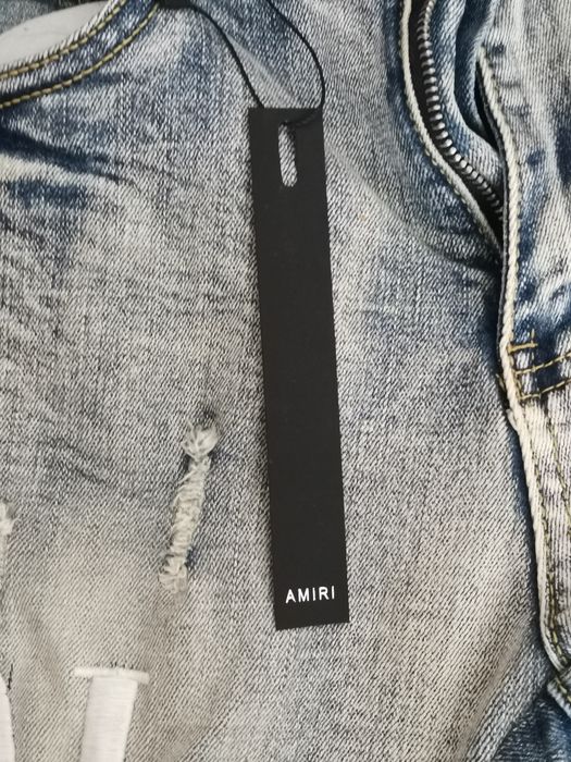 Blugi Amiri pret negociabil