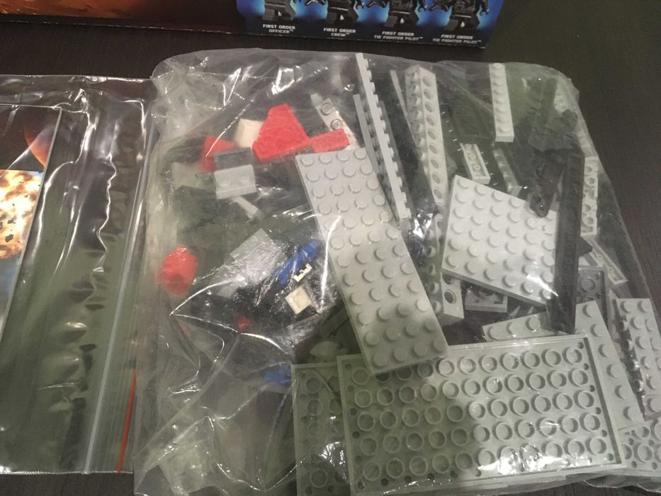 ЛЕГО Star Wars 75101  Космически кораб, Специални части, TIE fighter