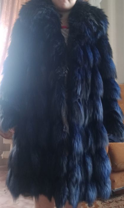 Продам песцовую шубу