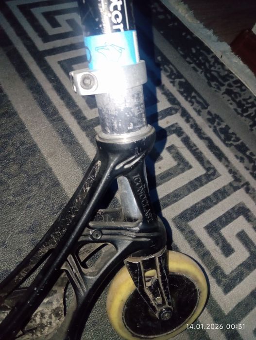 Самокат трюковой